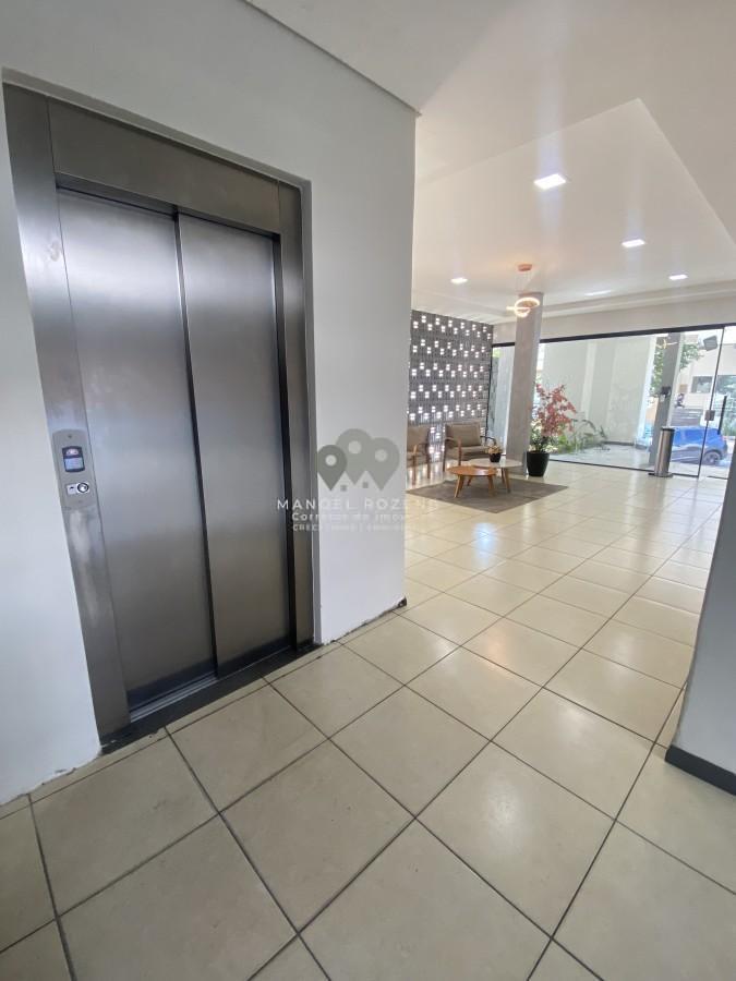 Apartamento à venda no Centro de Criciúma/SC - Manoel Rozeng