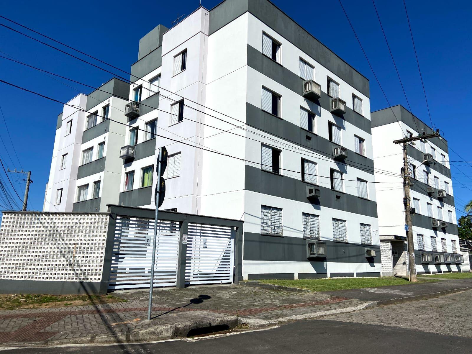 Apartamento à venda no Condominio GUARUJÁ - bairro Milanese - Criciúma/SC - Manoel Rozeng
