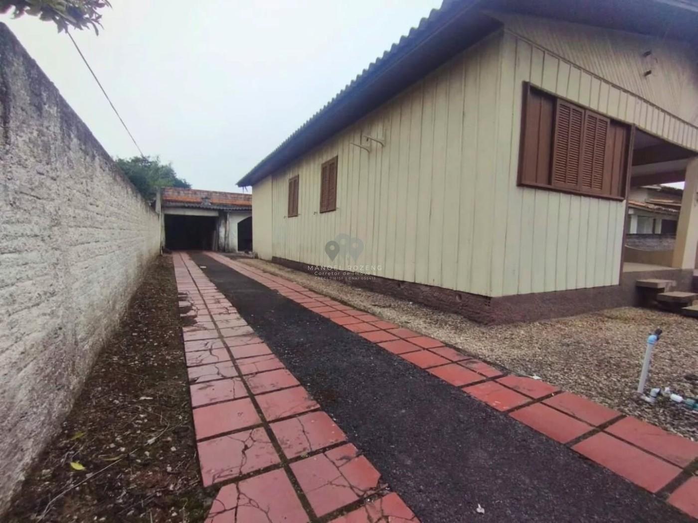 Casa à venda no bairro Sangão - Criciúma/SC - Manoel Rozeng