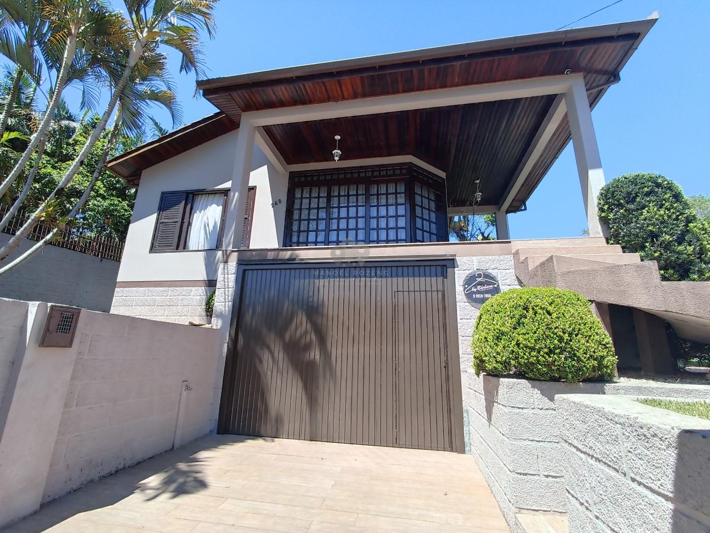 Casa à venda no bairro São Luiz - Criciúma/SC