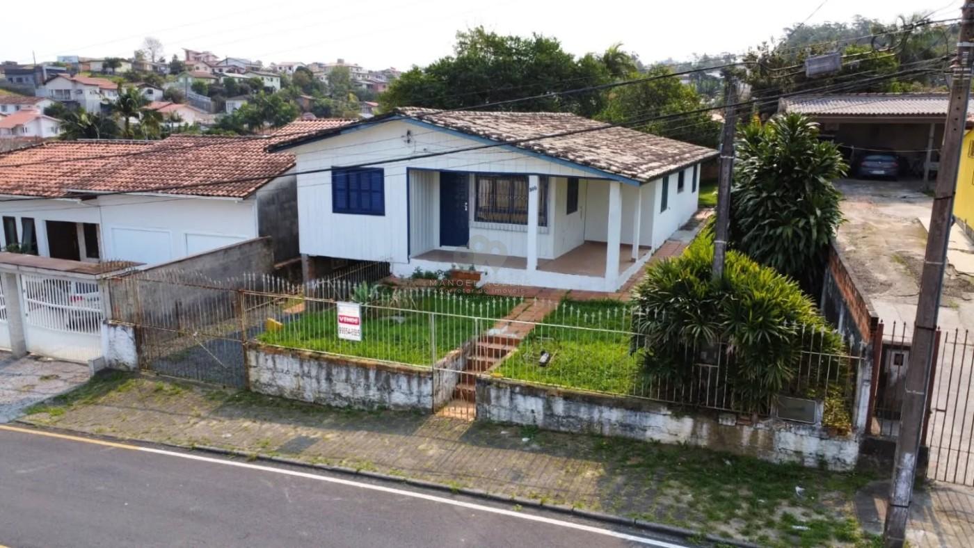 Casa à venda no bairro Operária Nova - Criciúma/SC - Manoel Rozeng