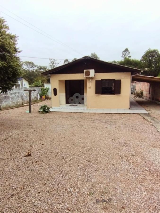 Casa à venda no bairro São Roque - Criciúma/SC - Manoel Rozeng
