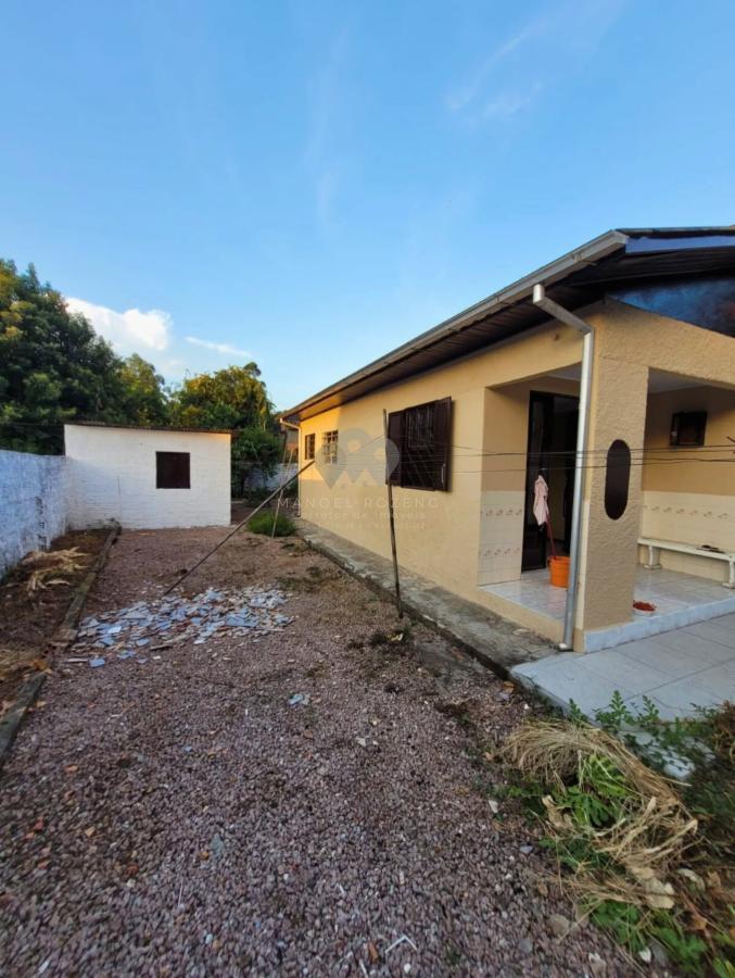 Casa à venda no bairro São Roque - Criciúma/SC - Manoel Rozeng