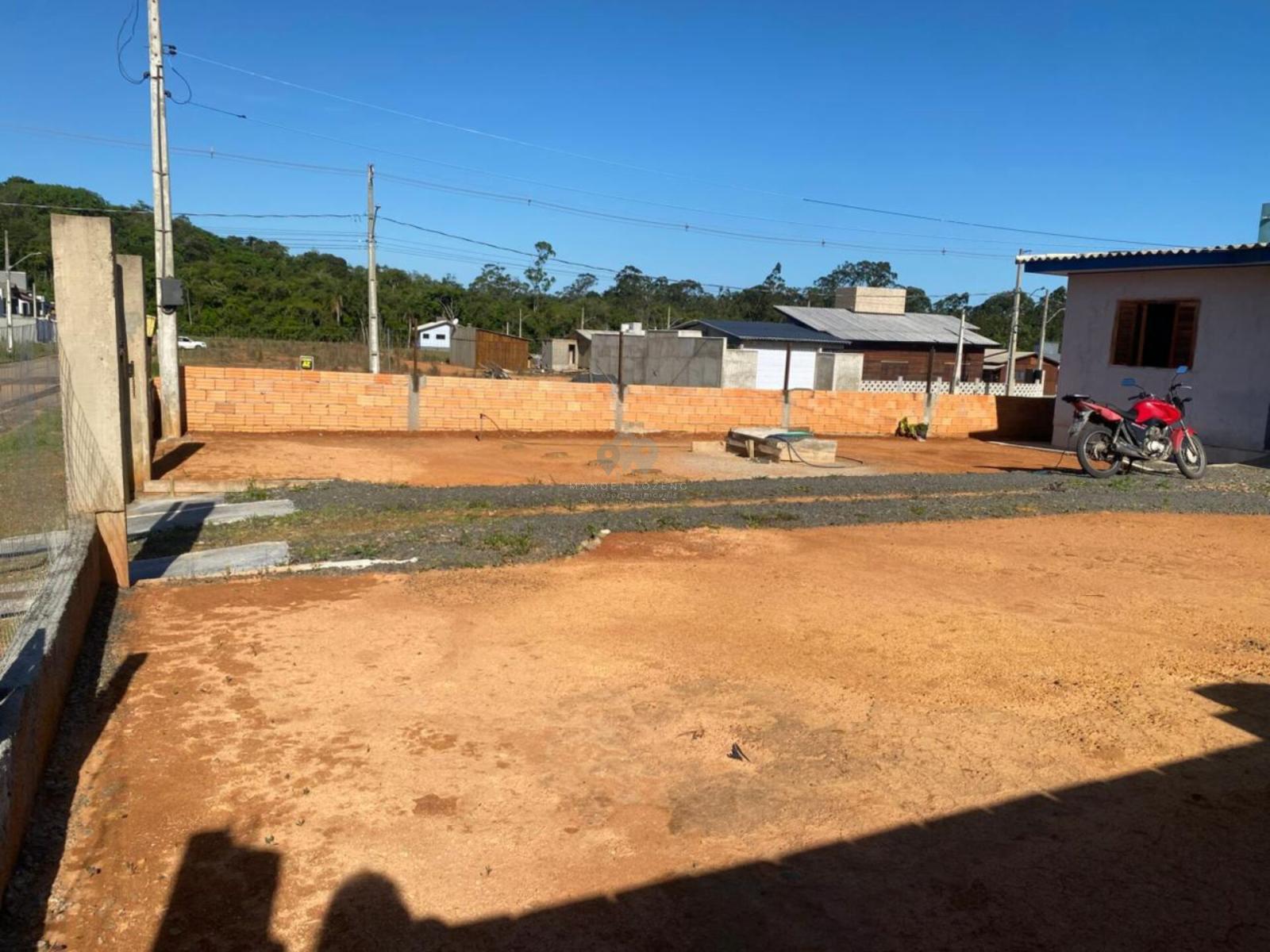 Casa à venda no bairro Sangão - Criciúma/SC - Manoel Rozeng