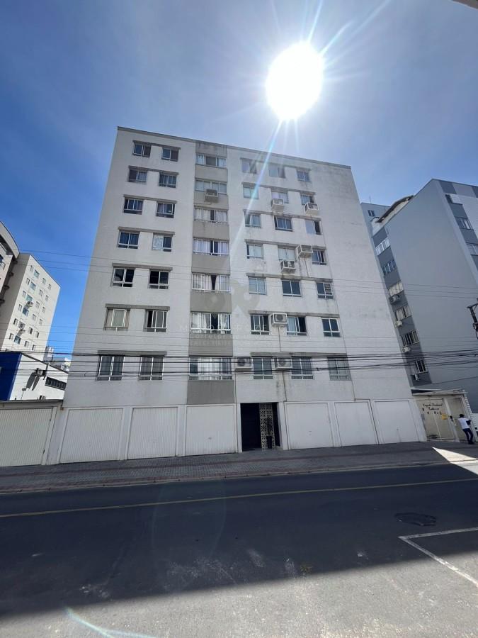 Apartamento à venda no Centro de Criciúma - Manoel Rozeng