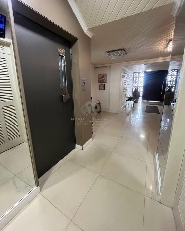 Apartamento à venda no Centro de Criciúma - Manoel Rozeng