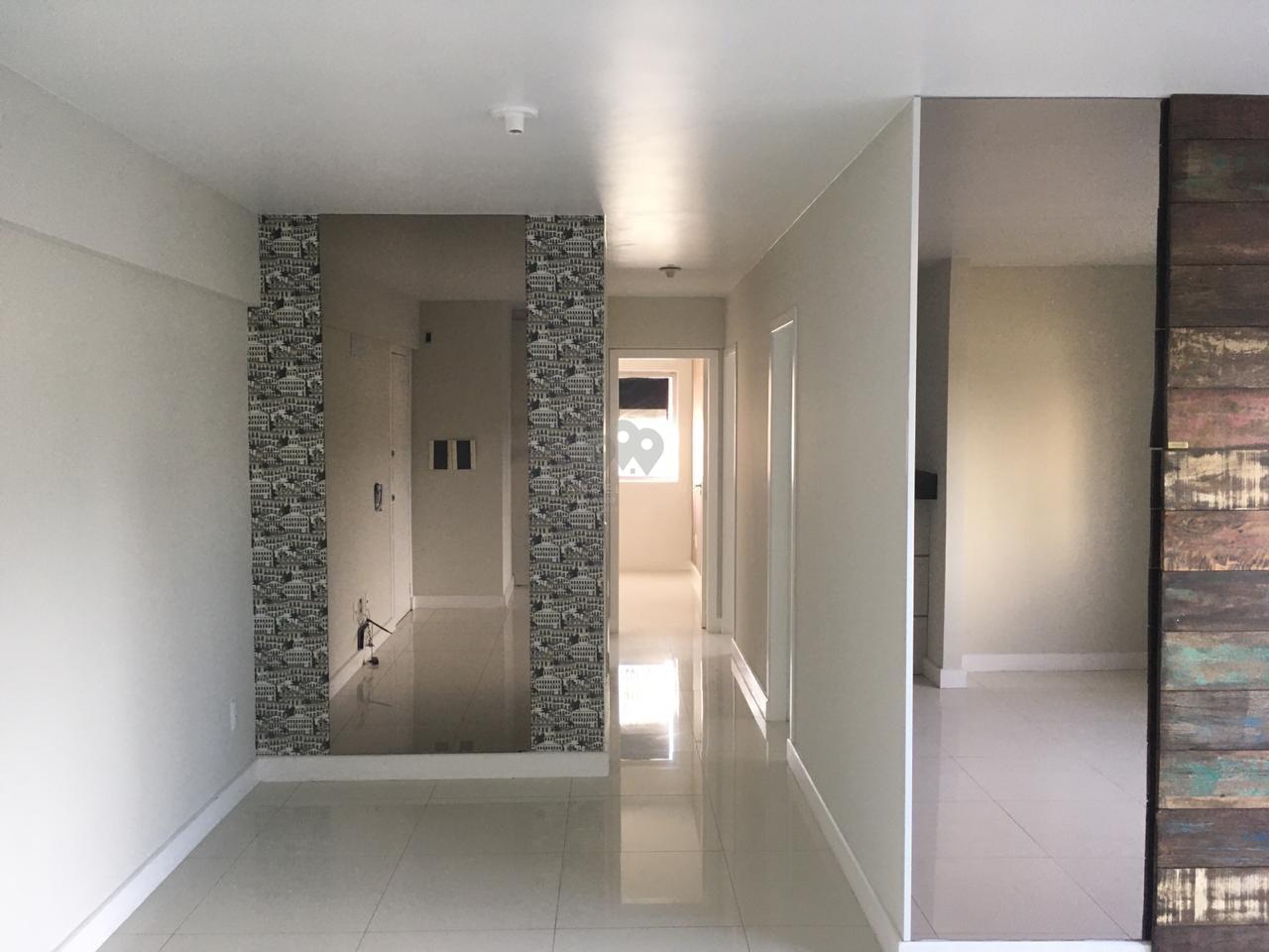 APARTAMENTO SEMIMOBILIADO À VENDA | BAIRRO MICHEL  CRICIÚMA - Manoel Rozeng